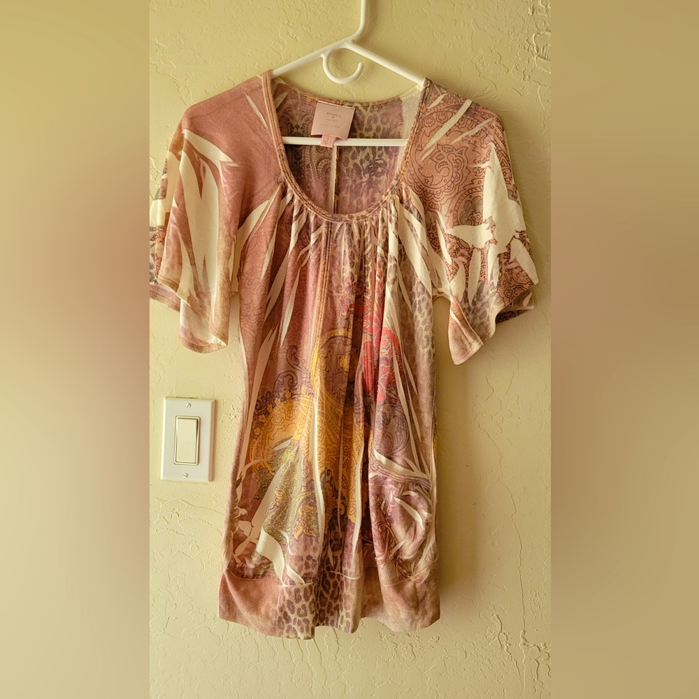 Romeo & Juliet  Tie Dye Top - Multi Soft Colors - Size M.